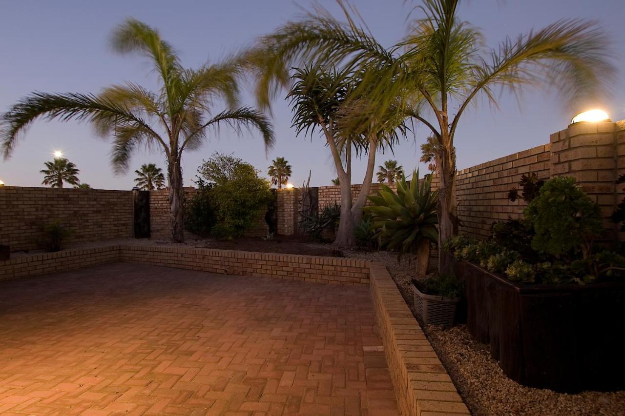 Royal Palms Guest House Port Elizabeth Exterior foto